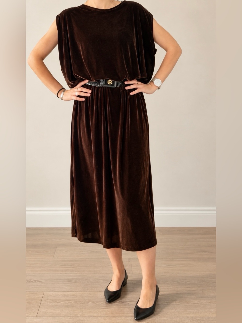 🇨🇦 Dark Brown Velours Midi Dress, Custom Made Retro-inspired - Belt Included